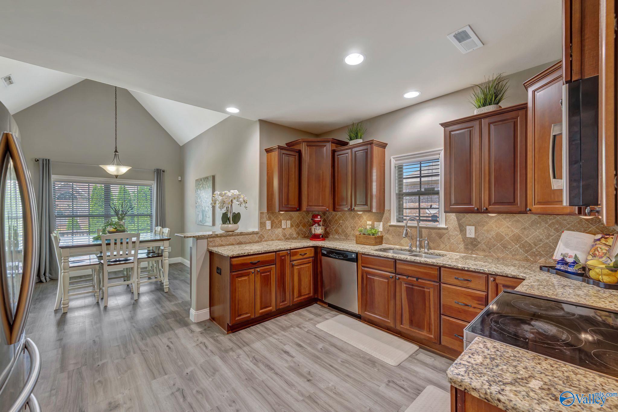 103 Carlton Woods Drive, Madison, Alabama image 5