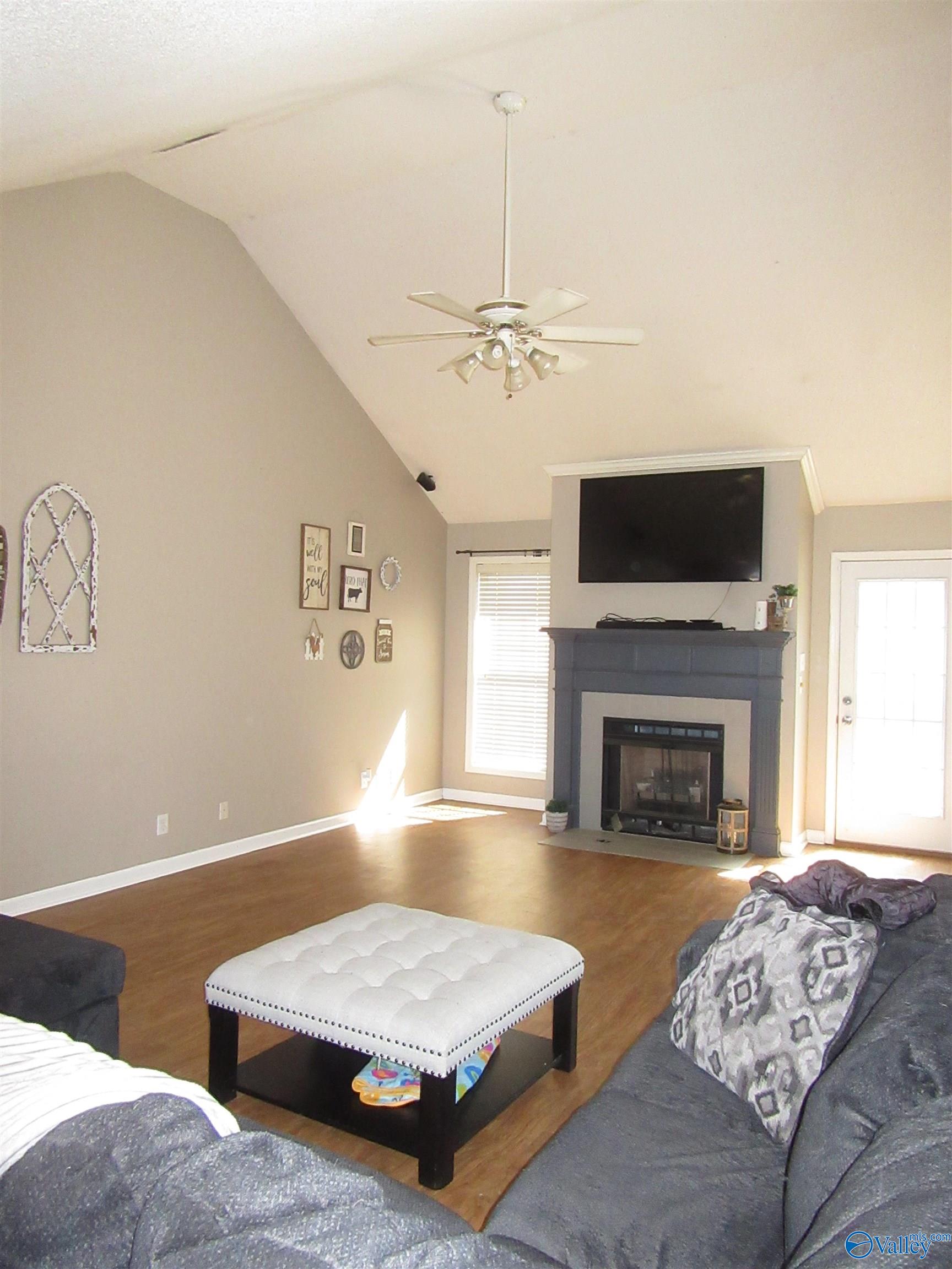 2701 SW Little John Street, Decatur, Alabama image 7
