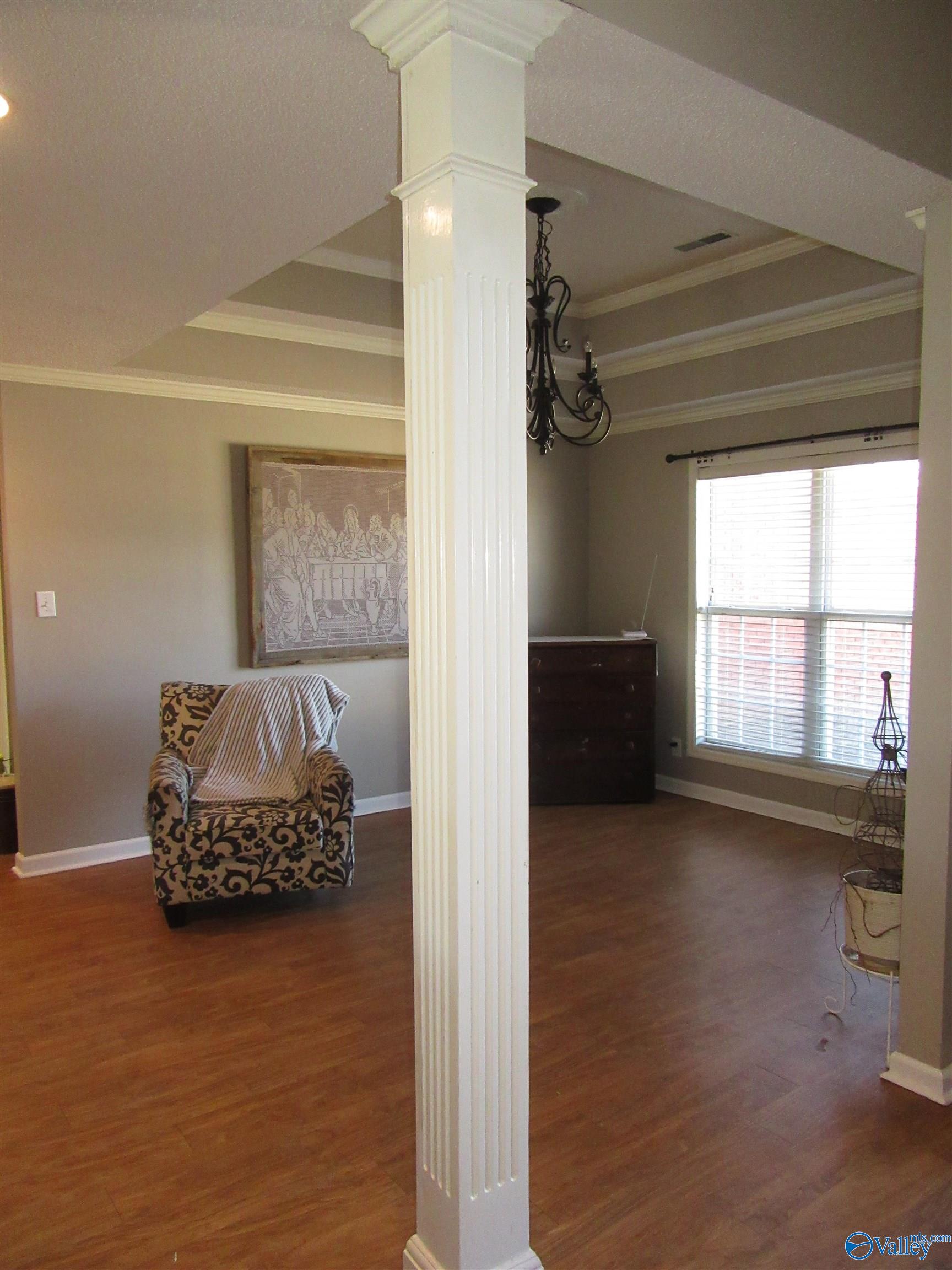 2701 SW Little John Street, Decatur, Alabama image 17