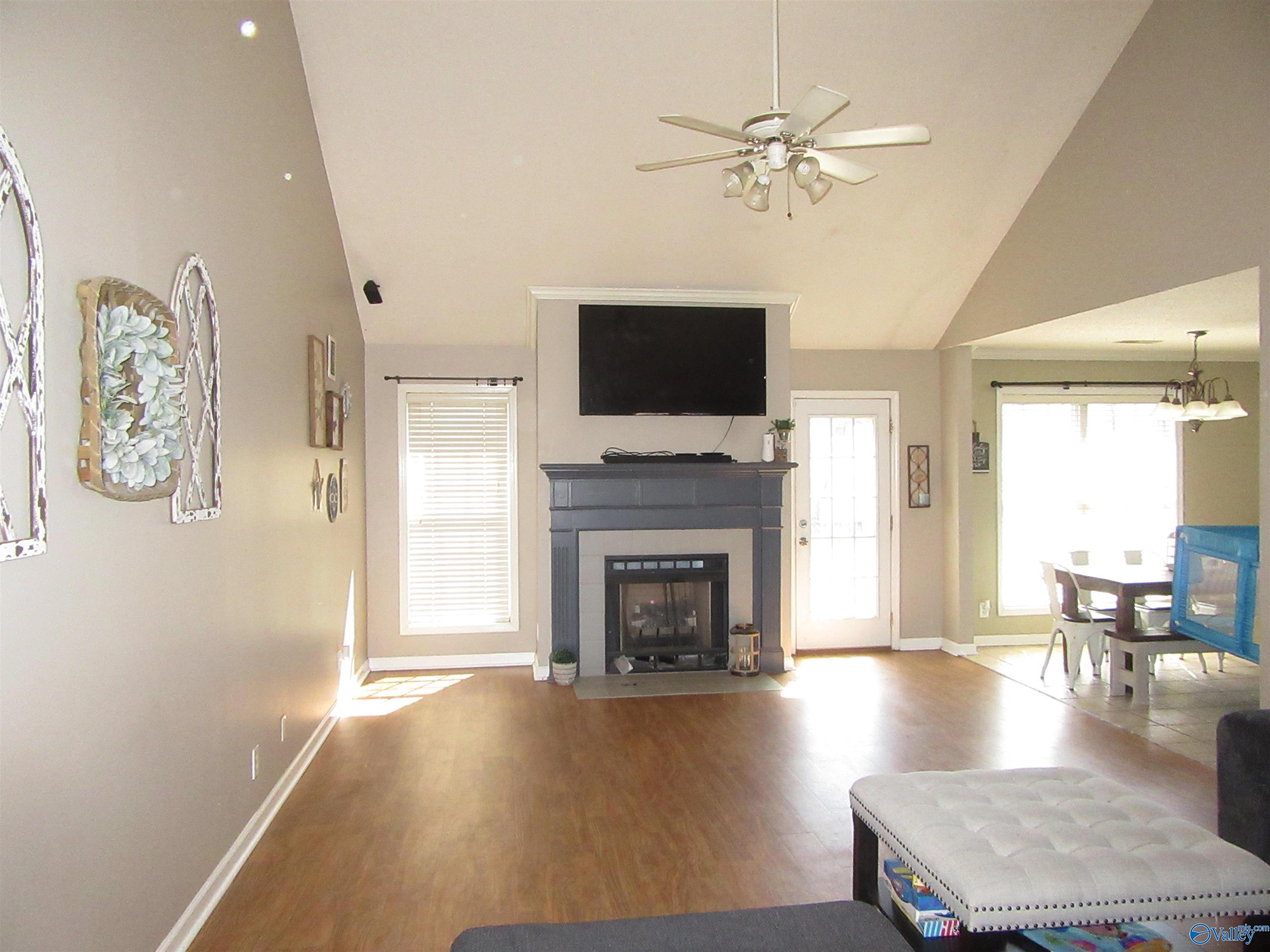 2701 SW Little John Street, Decatur, Alabama image 5