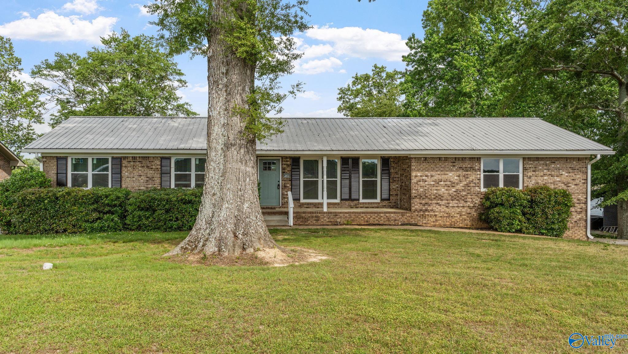 2055 Big Nose Drive, Centre, Alabama image 1