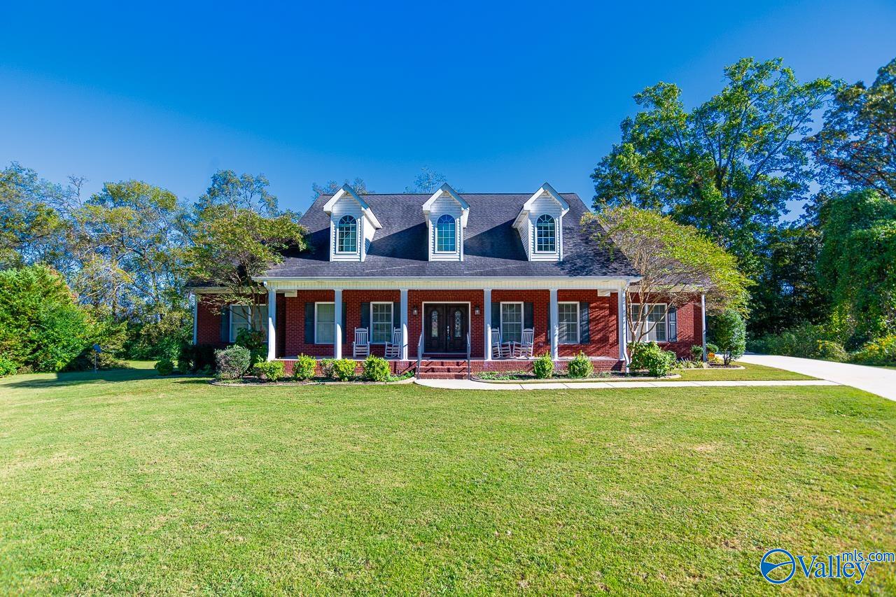 372 Forest Home Drive, Trinity, Alabama image 1