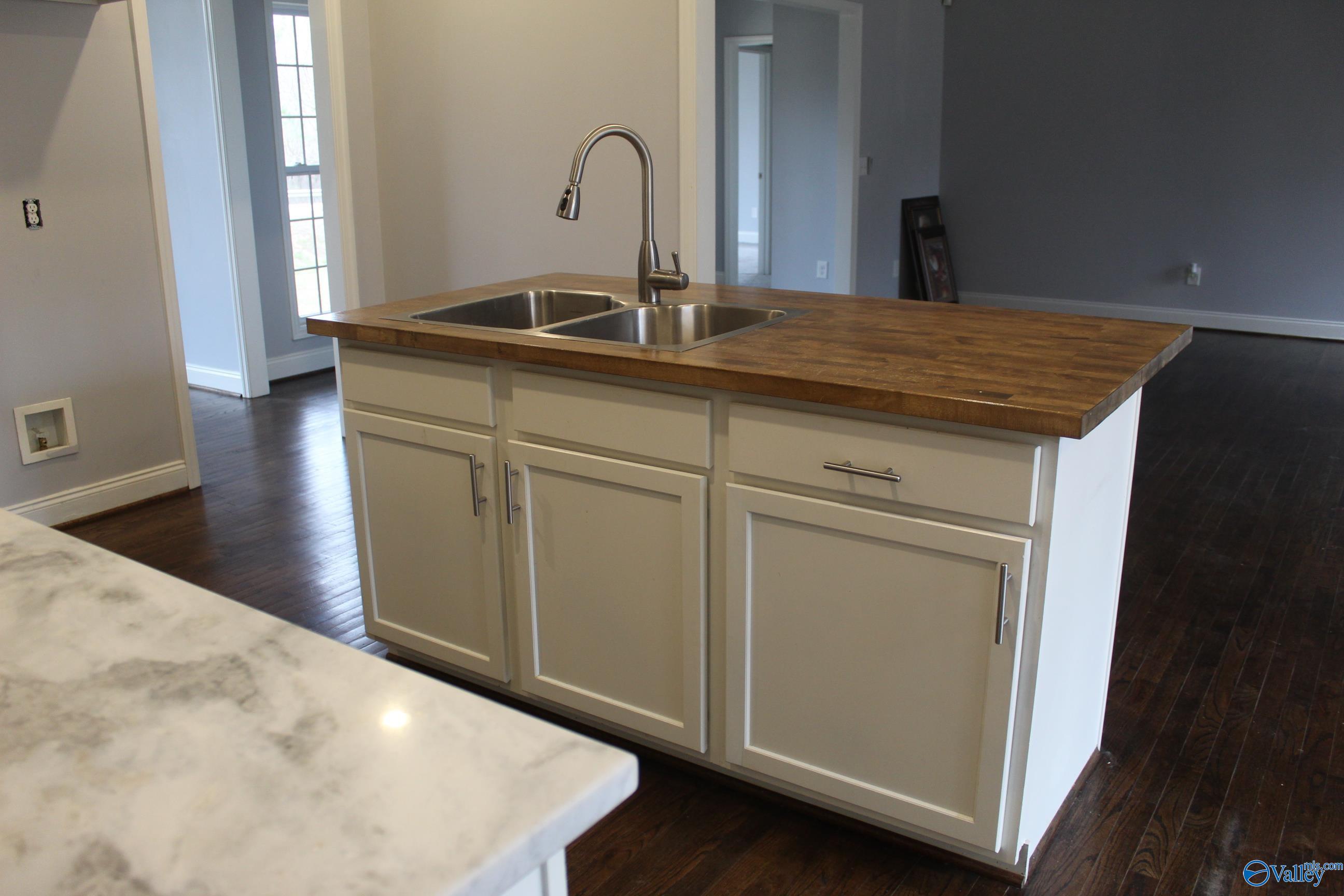 1404 Whites Gap Road, Jacksonville, Alabama image 17