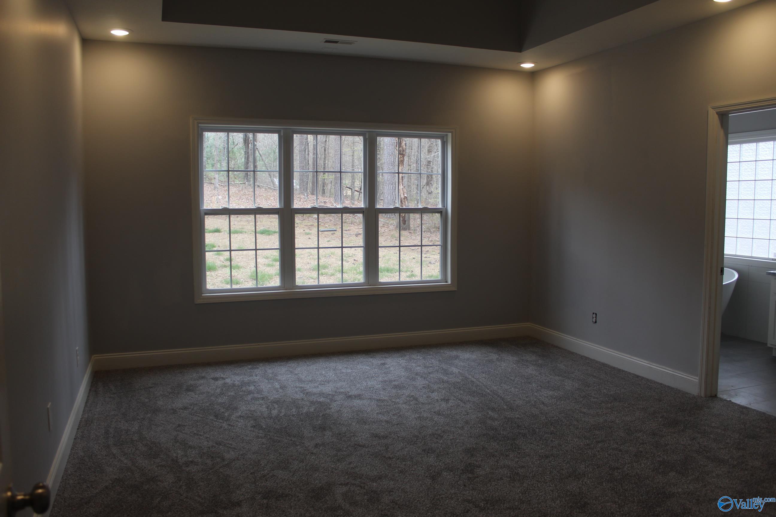 1404 Whites Gap Road, Jacksonville, Alabama image 3