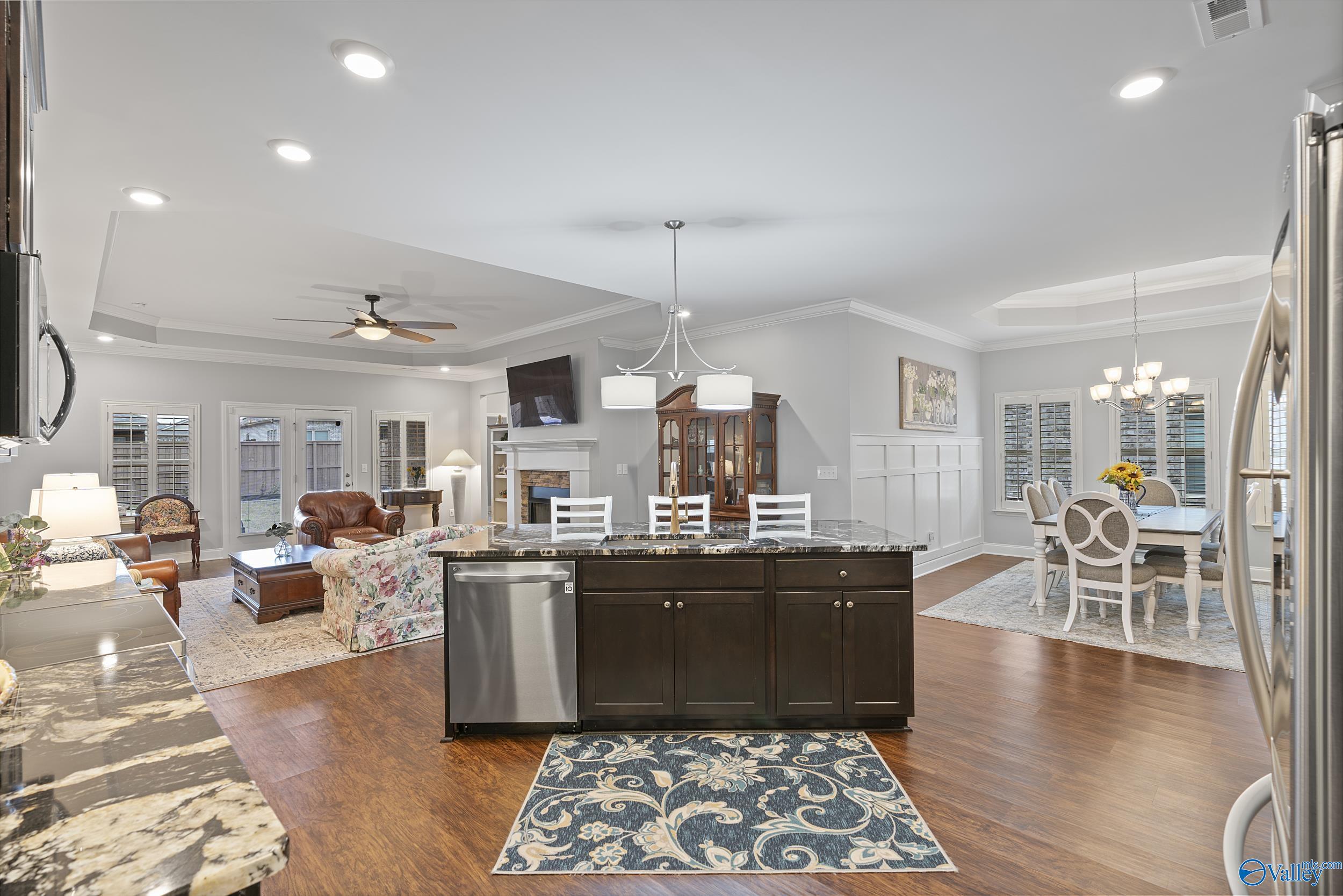 139 Shrewsberry Drive, New Market, Alabama image 2
