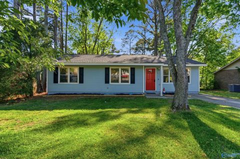 13904 SW Wyandotte Drive Huntsville AL 35803