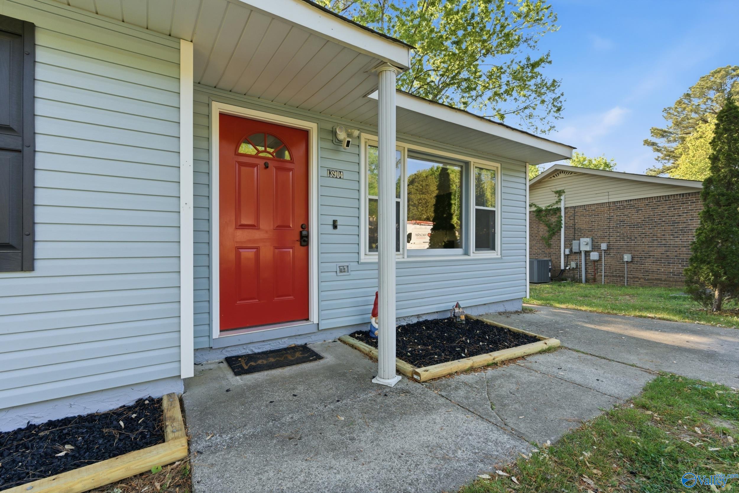 13904 SW Wyandotte Drive