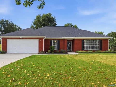 Homes For Sale - 101 Pam Circle<br/> Madison County, Madison, AL 35858