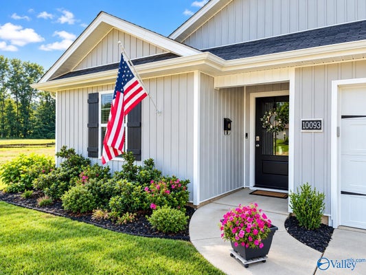 10093 ANDERS WAY SE, OWENS CROSS ROADS, AL 35763 - Image baf30302658fcfe1d60ec775ec08abb1/3045286957