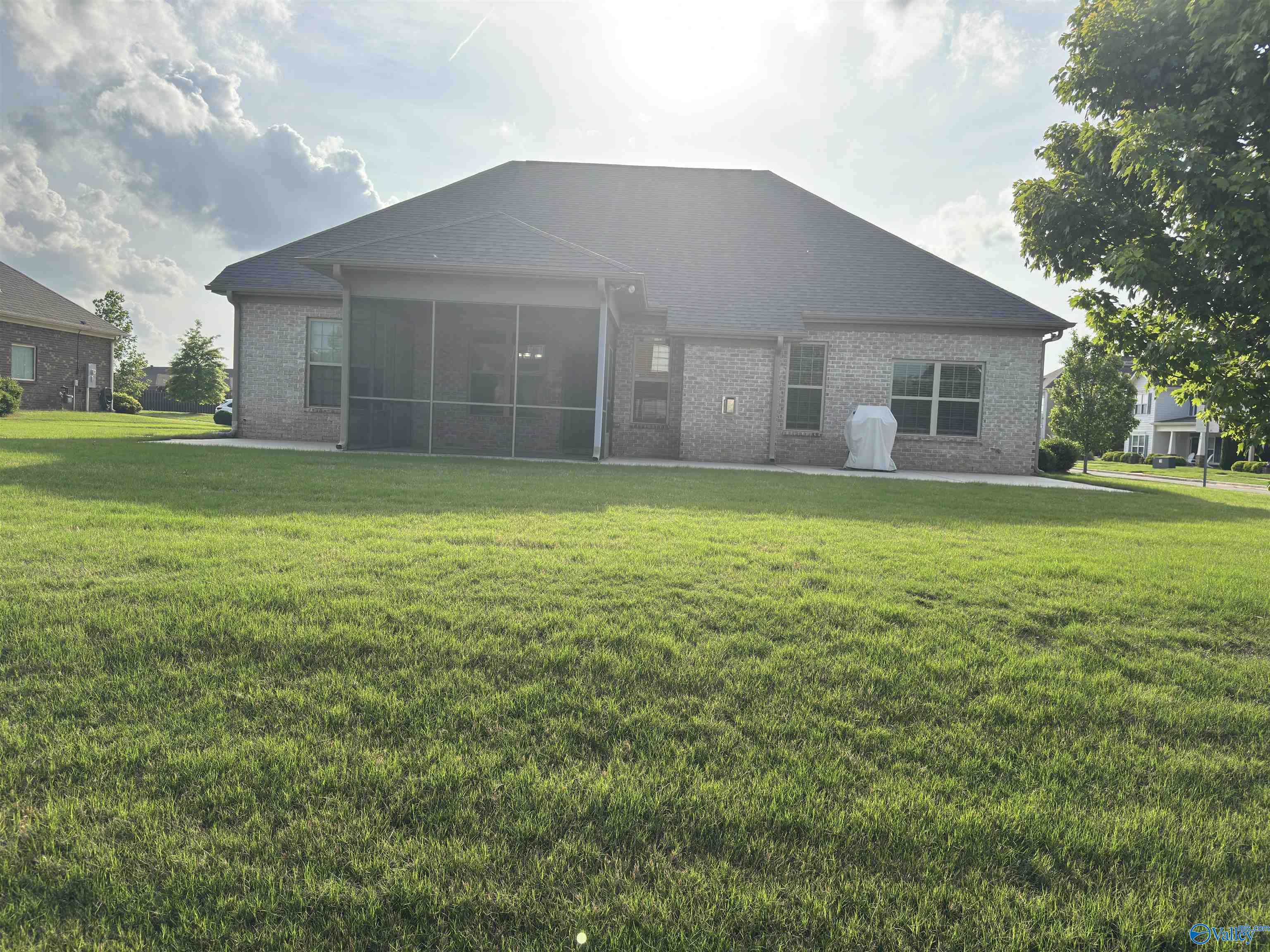 1 She Oak Drive, Huntsville, Alabama image 28