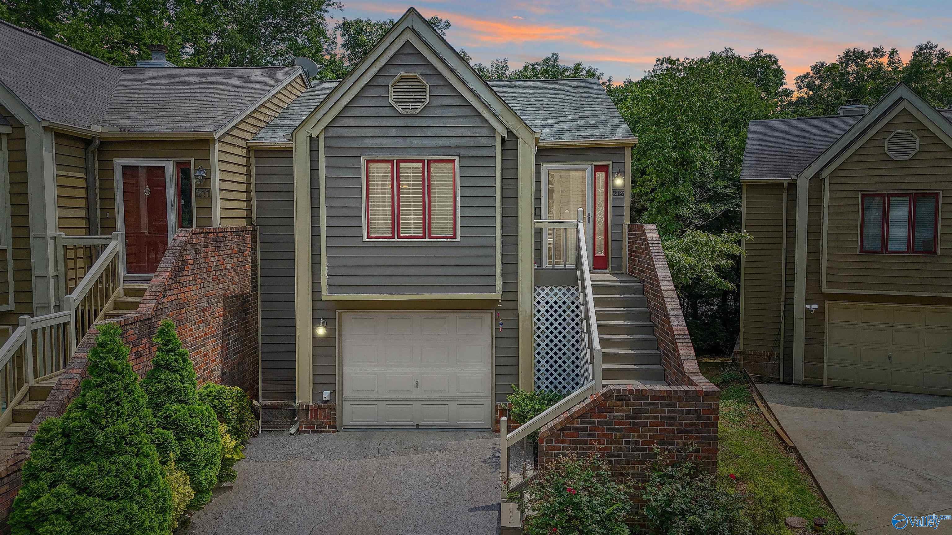 213 Knollridge Circle, Huntsville, Alabama image 1