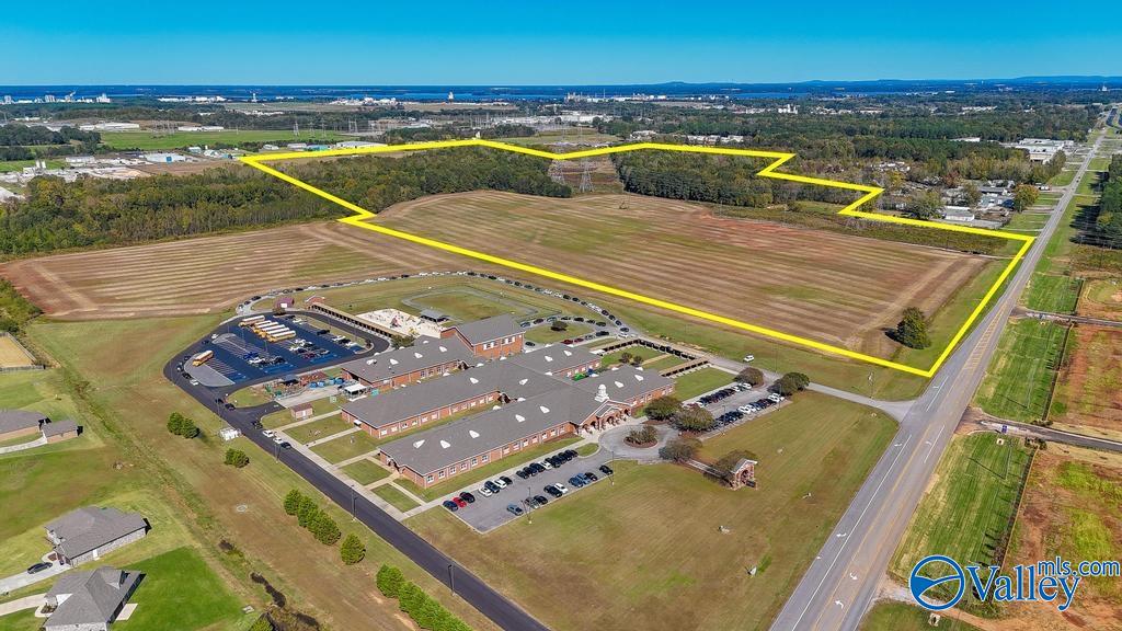 136 acres Old Hwy 24