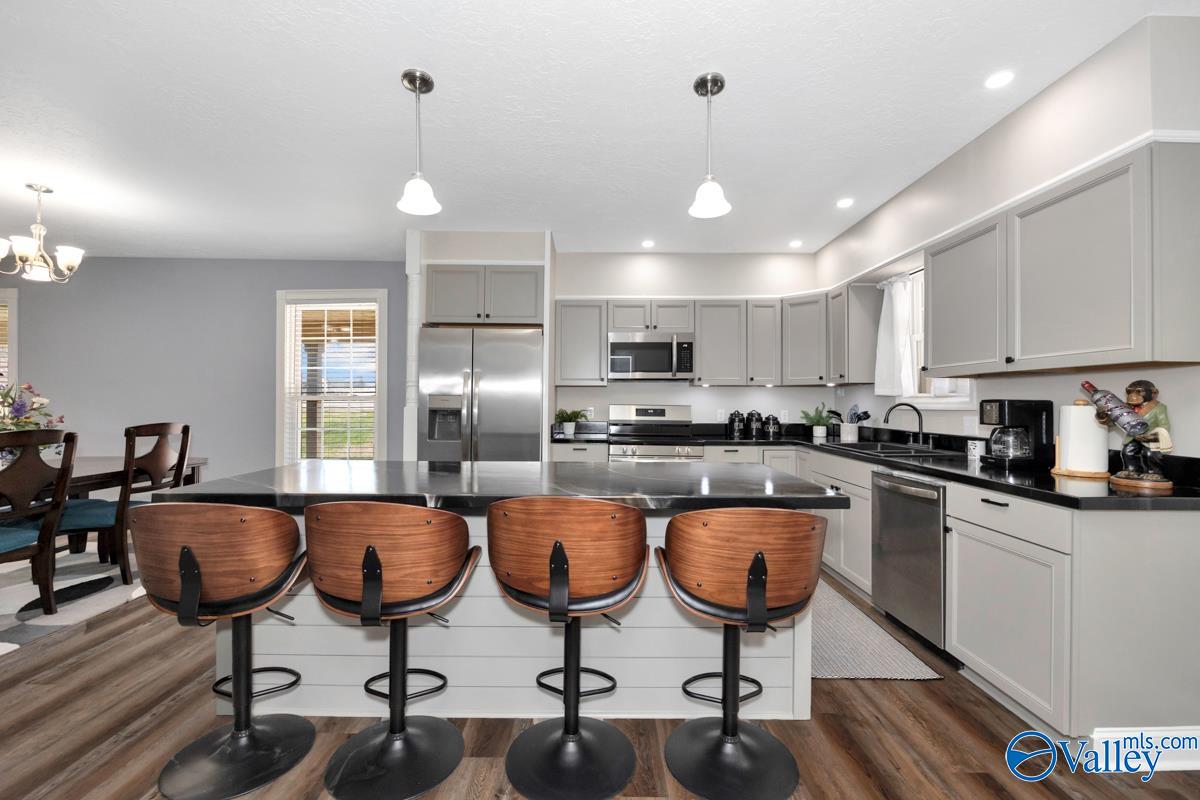 624 Steele Lane, New Market, Alabama image 3