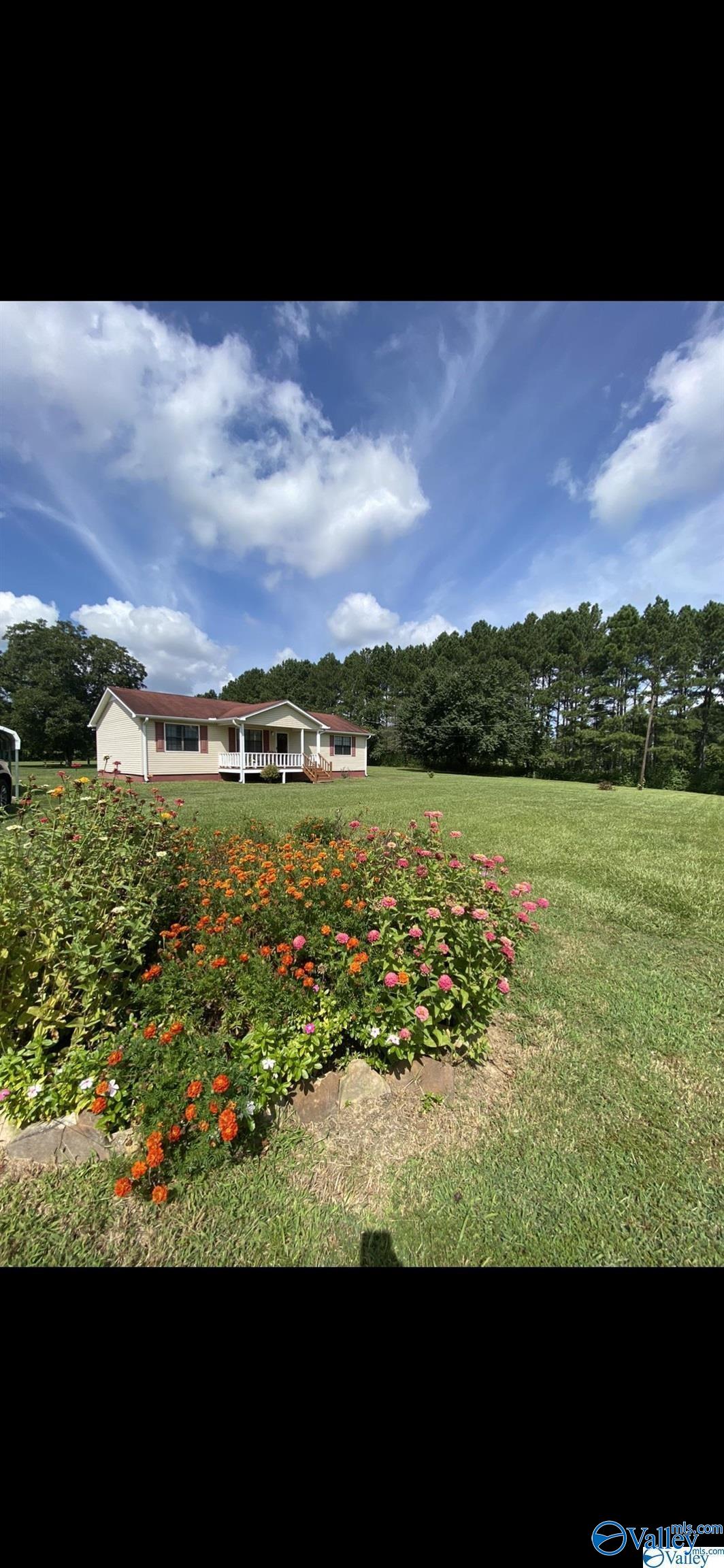 410 Lester Drive, Boaz, Alabama image 1
