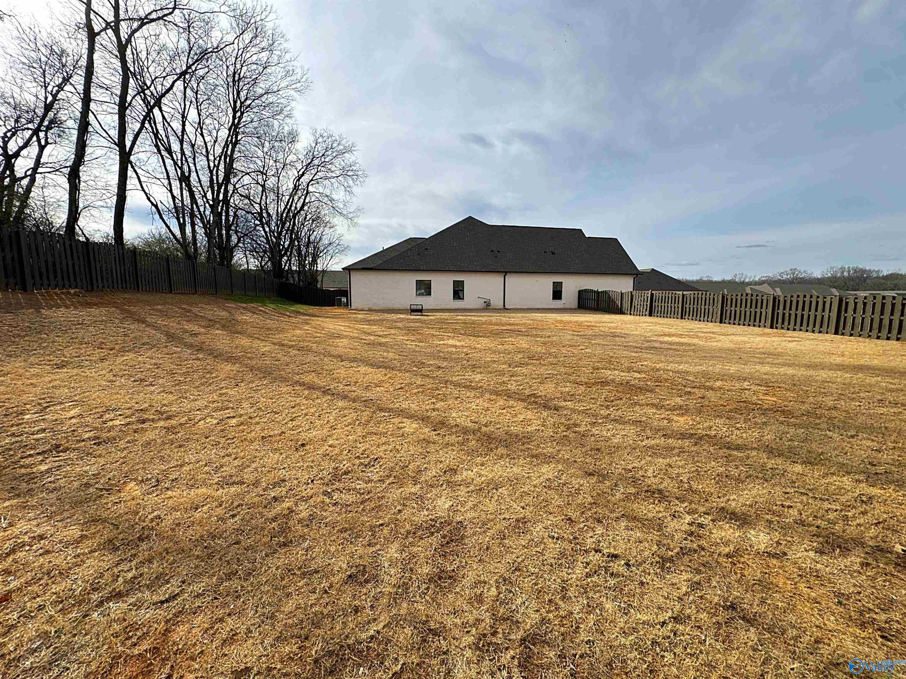 8609 Quinn Drive, Huntsville, Alabama image 3