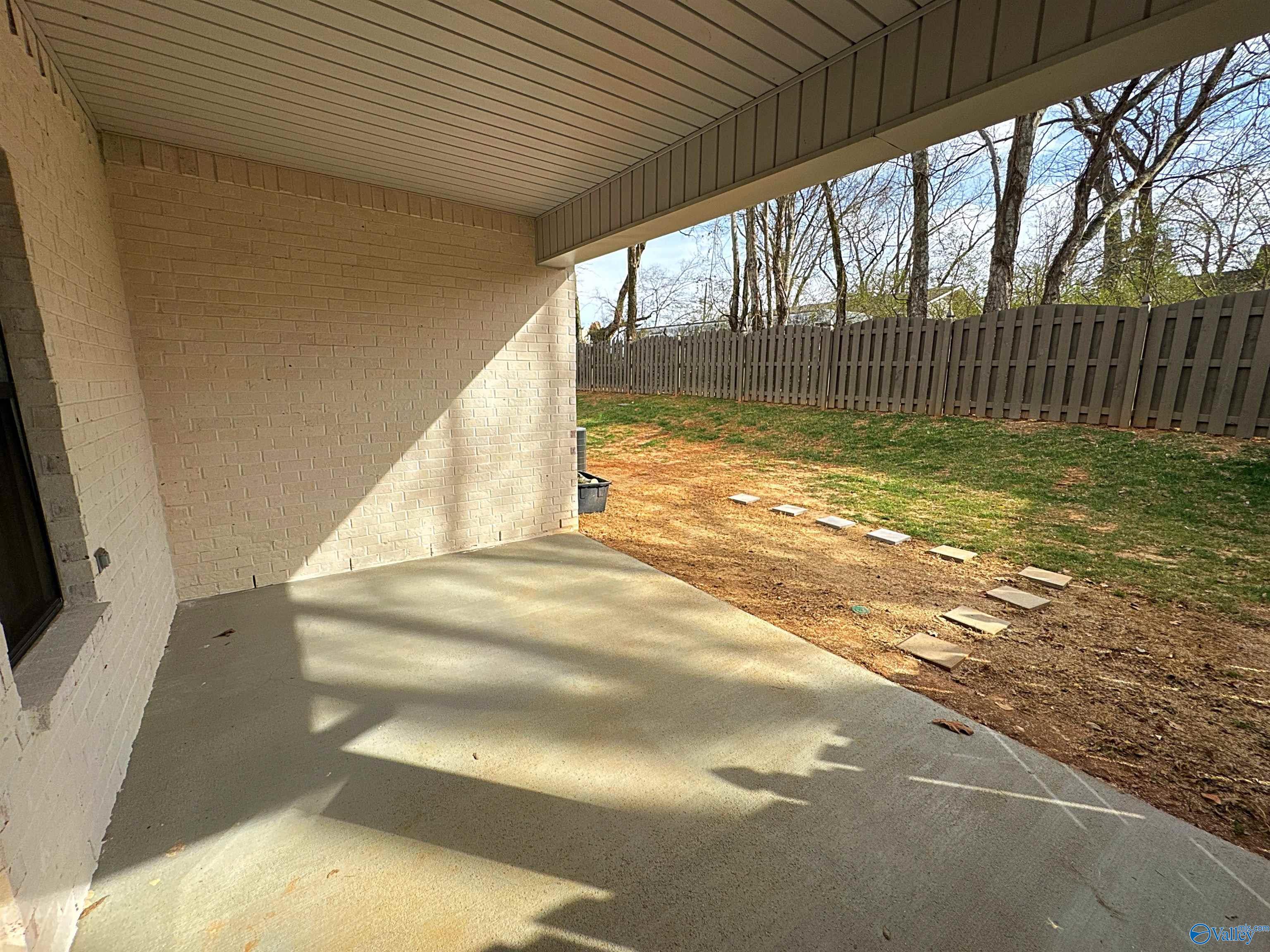 8609 Quinn Drive, Huntsville, Alabama image 7