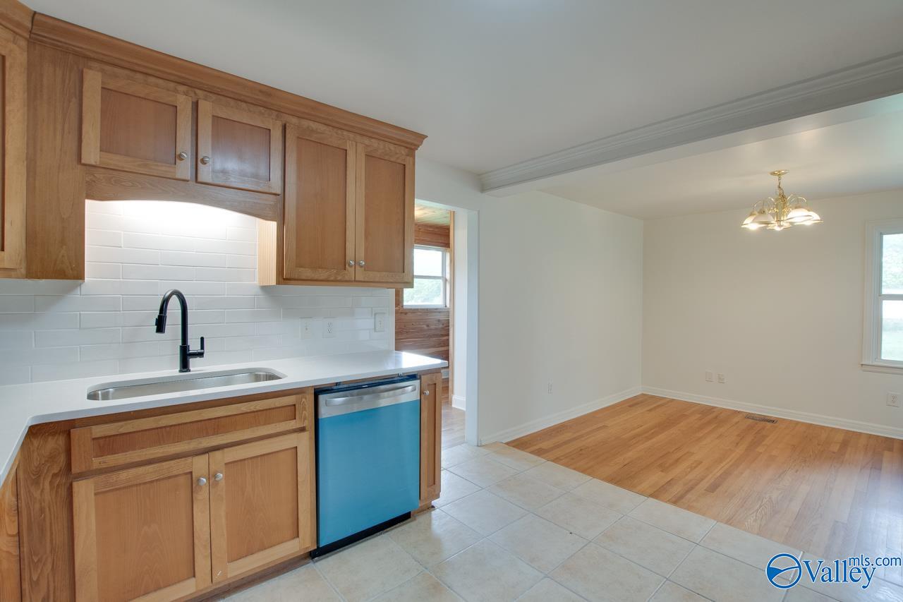 1517 Ready Section Road, Hazel Green, Alabama image 4