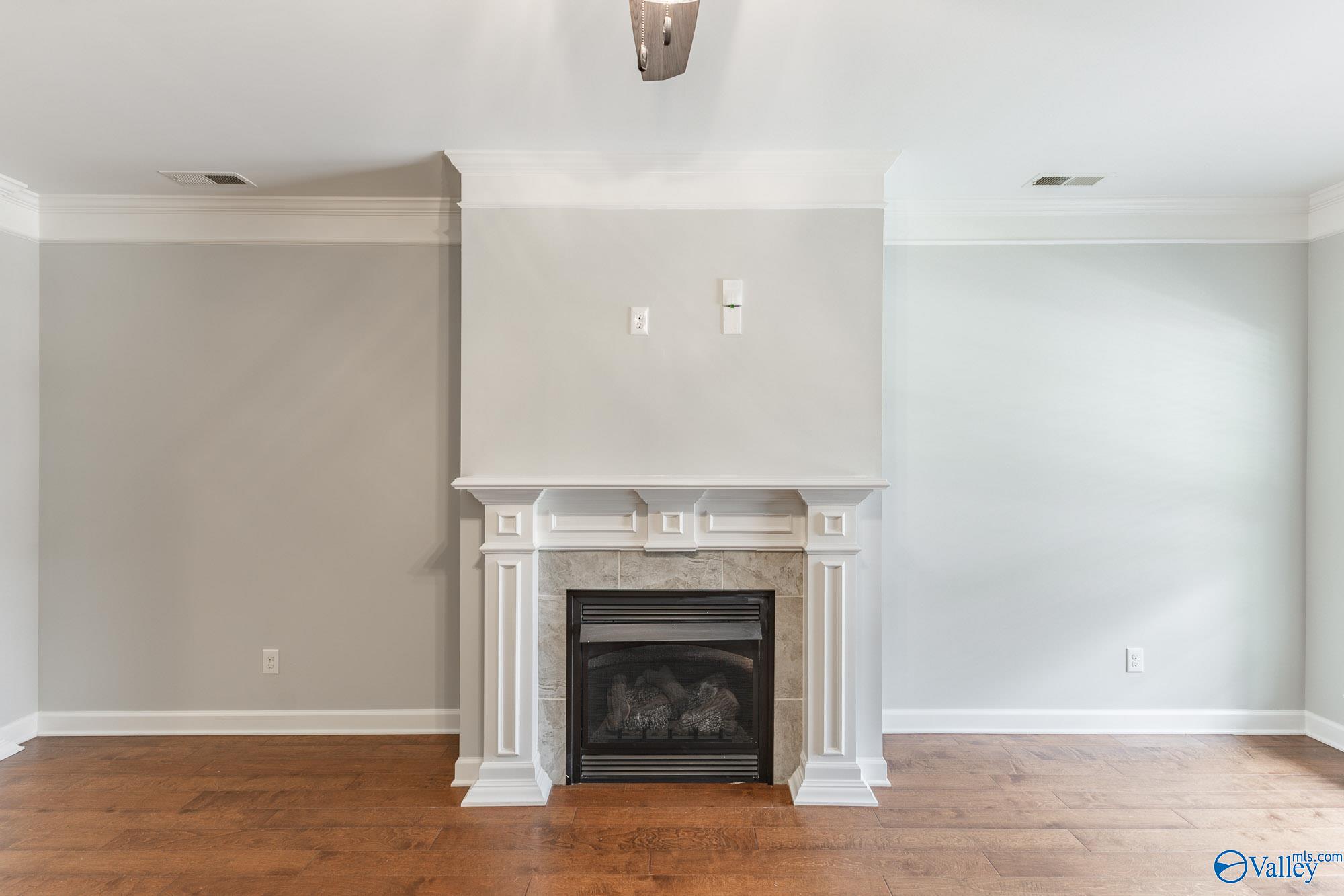 2505 Lindisfarne Drive, Decatur, Alabama image 7