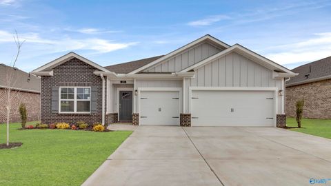 Homes For Sale - 119 Duskwood Drive<br/> Limestone County, Harvest, AL 35749