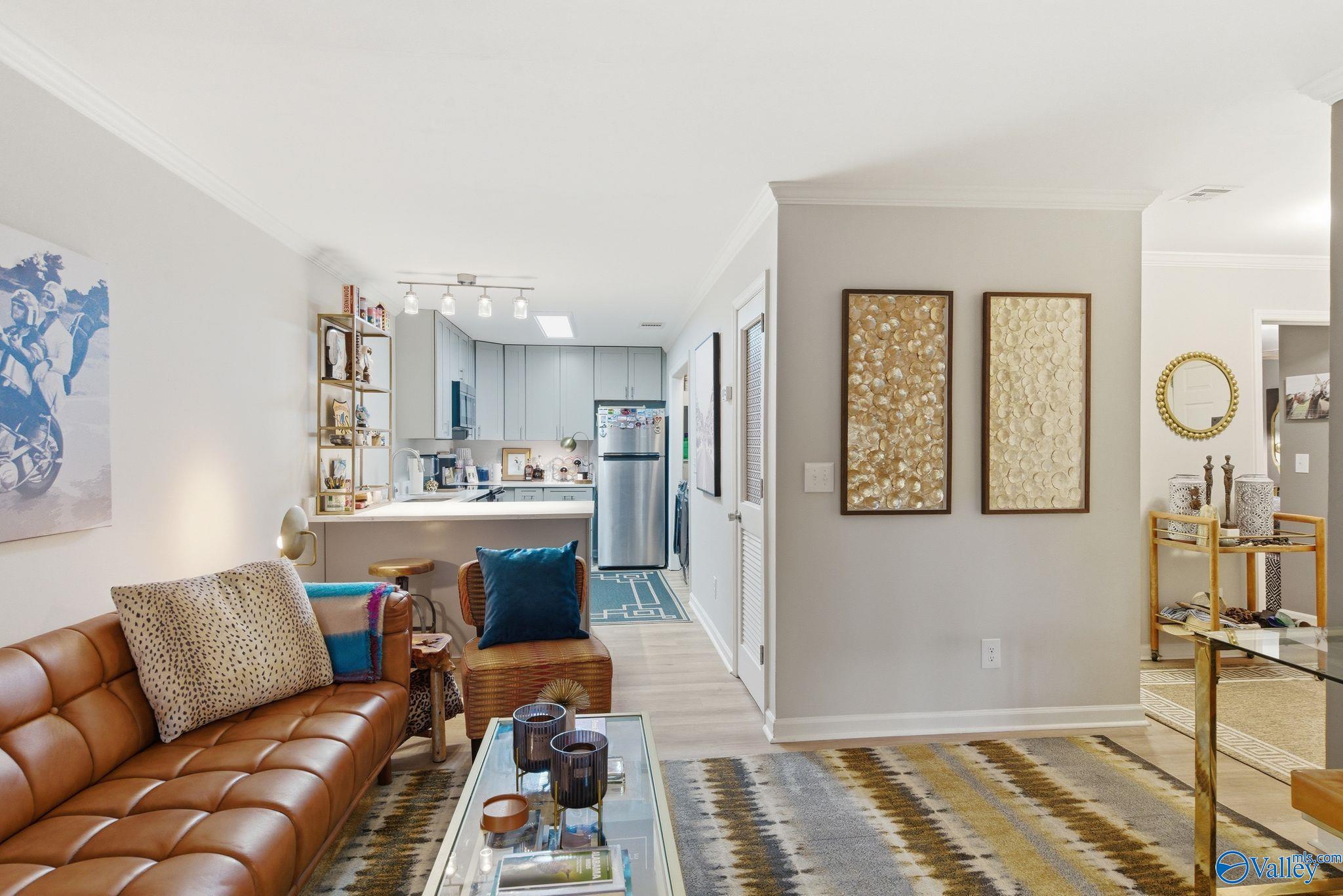 2006 Greenwood Place SW 14C