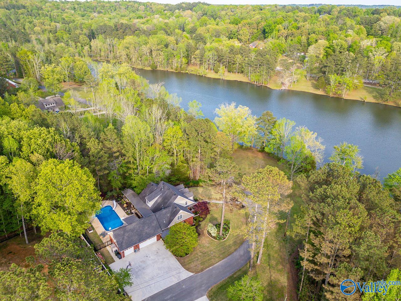 3815 Lakeside Drive, Decatur, Alabama image 18