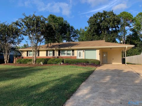 Multifamily For Sale - 2120 Windover Drive<br/> Huntsville, AL 35811
