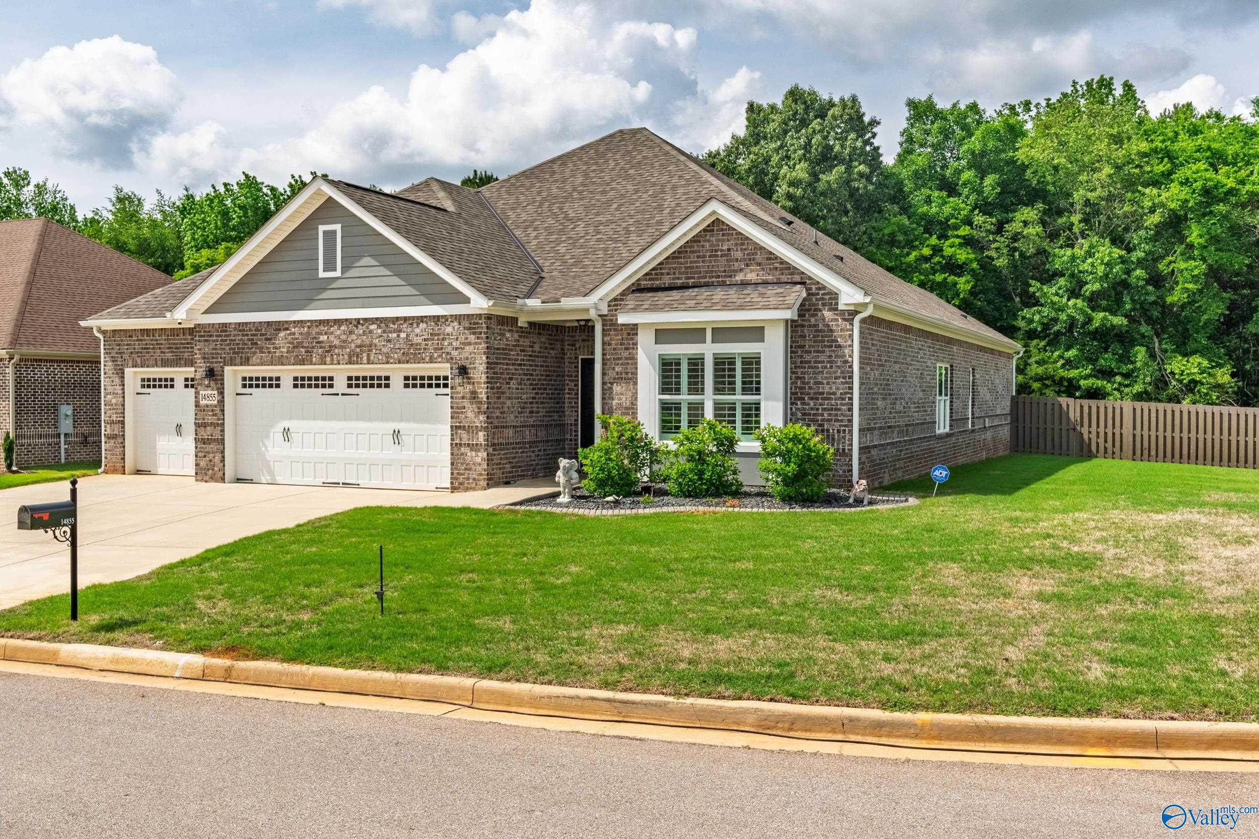 14855 Willow Rose Lane, Athens, Alabama image 5