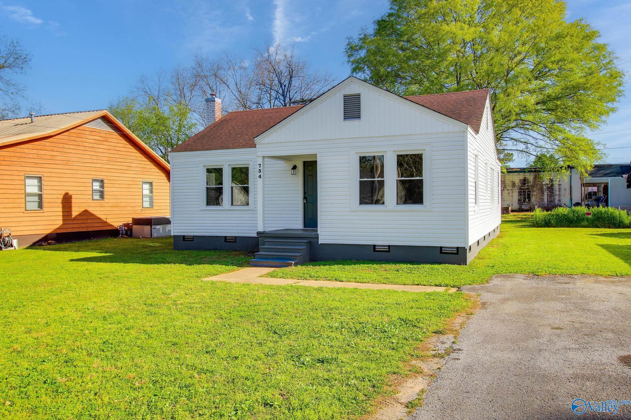 734 North Street, Moulton, Alabama image 2