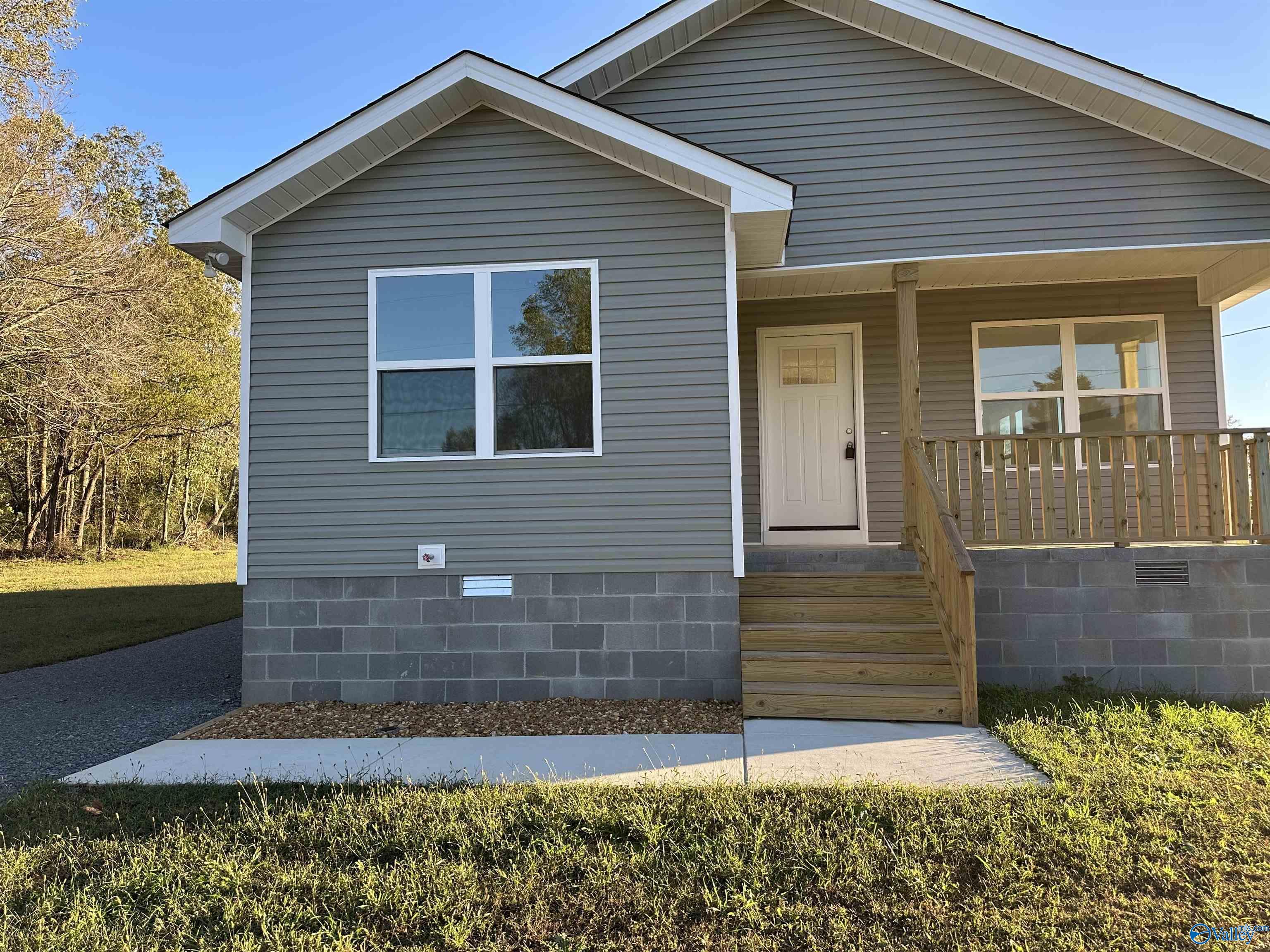 92 Mccurdy Drive