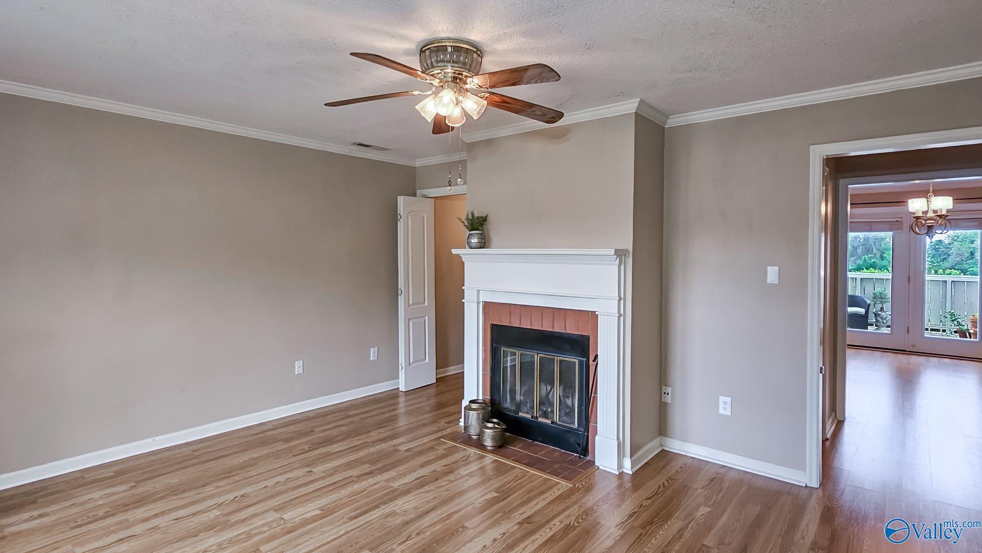21899 Williamsburg Drive, Athens, Alabama image 4