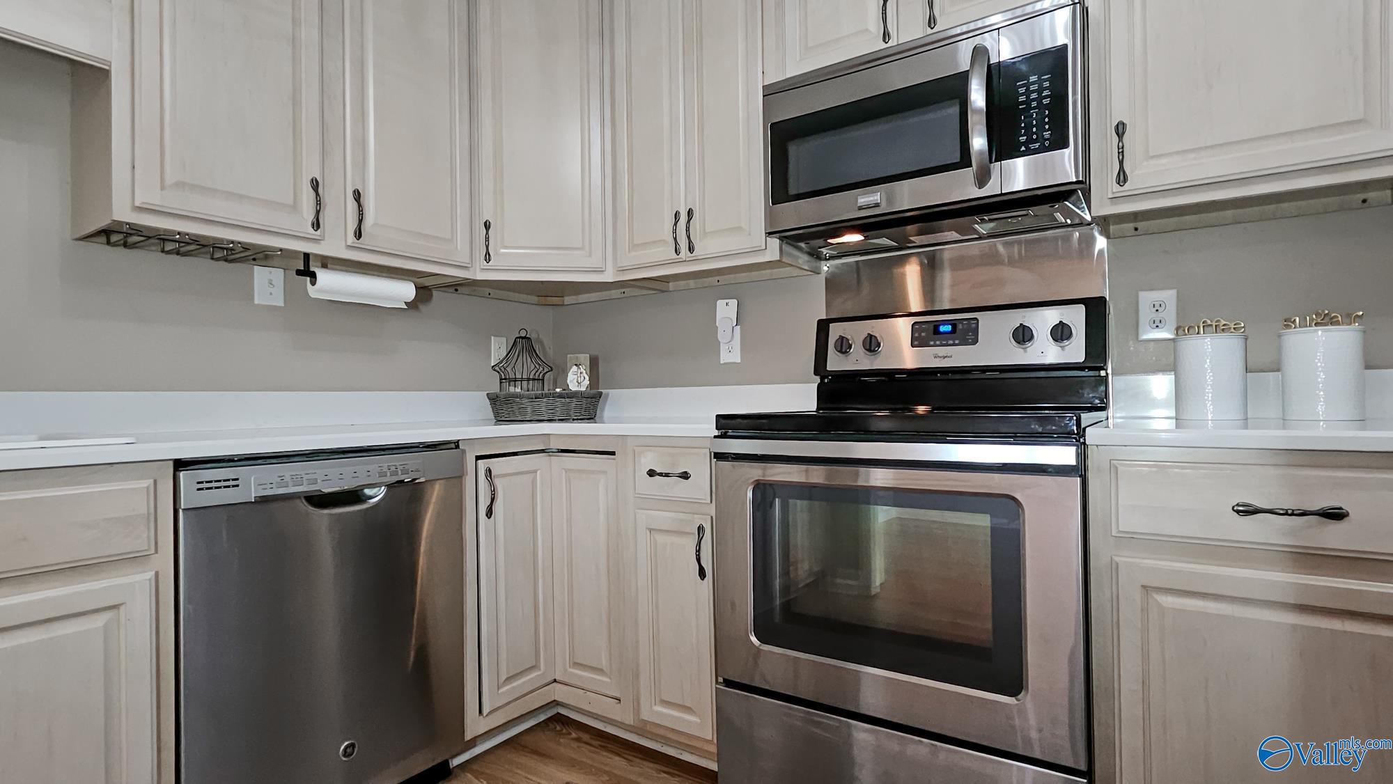 21899 Williamsburg Drive, Athens, Alabama image 10