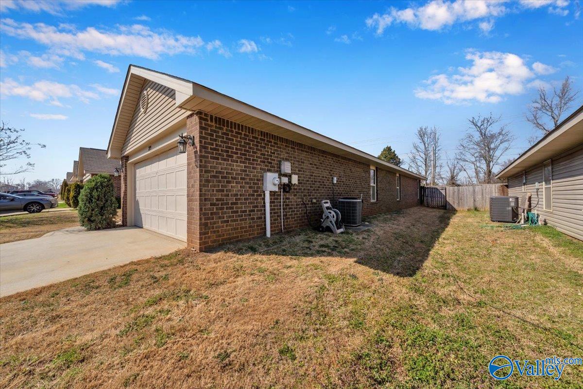 28199 Kawana Court, Harvest, Alabama image 3