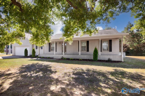 101 JAY DR, MADISON, AL 35758 - Image bd4430a93c0f4dacecf540e03a8ea1e5/2128899396