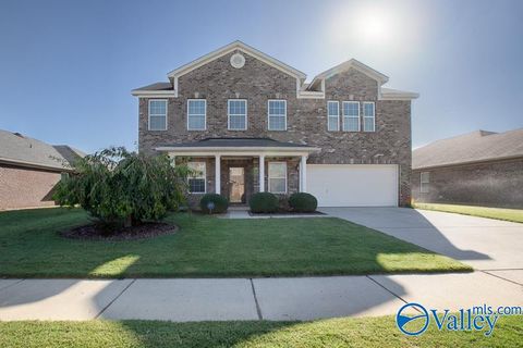Photo of 121 Barnard Street, Madison, AL 35756 (MLS # 21900773)