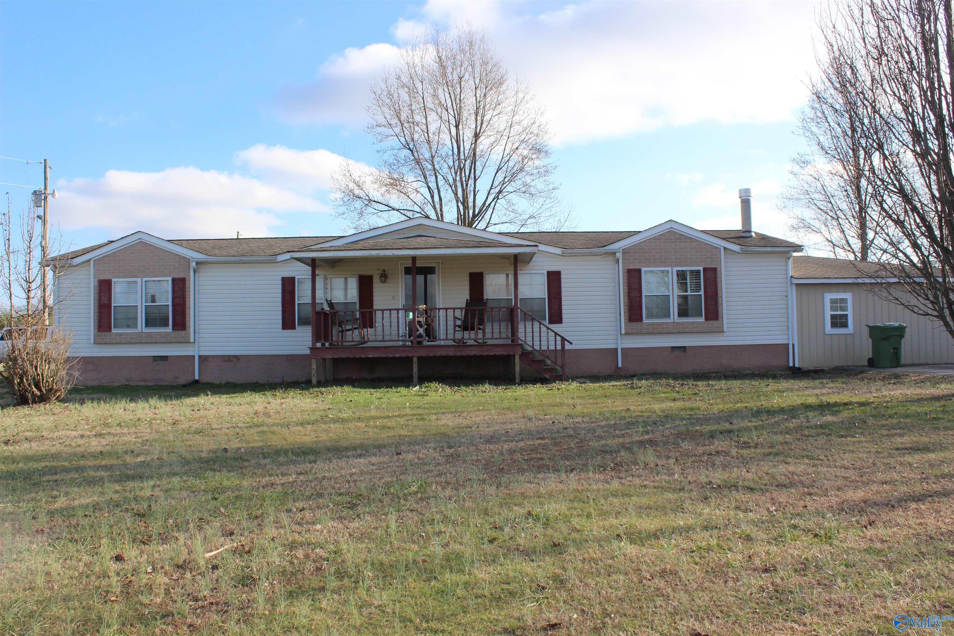 1213 County Road 424, Fyffe, Alabama image 1