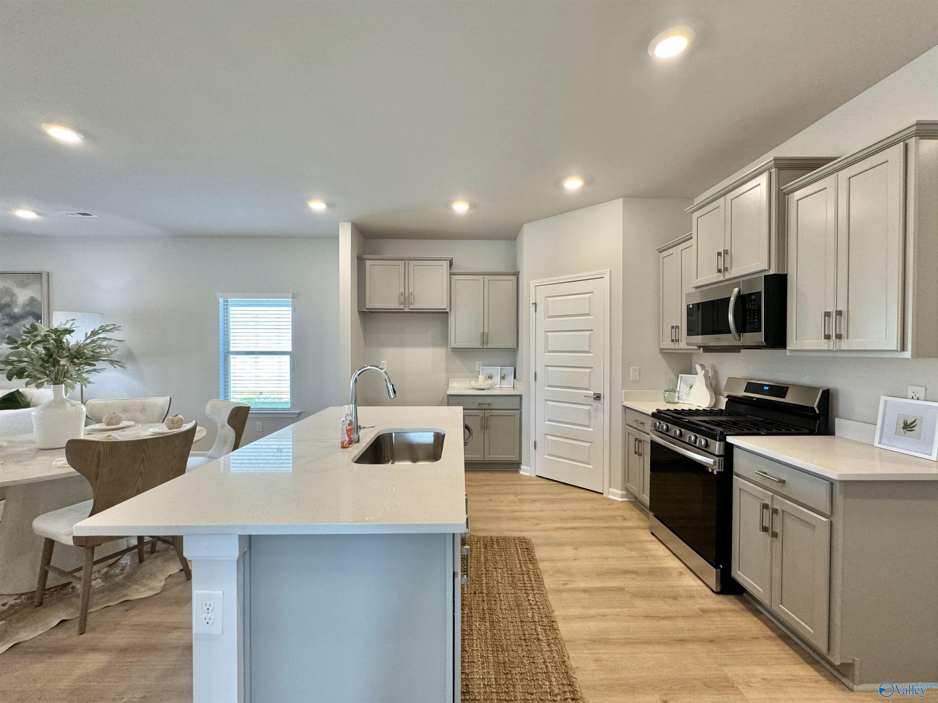 279 Shangrila Way, Meridianville, Alabama image 3