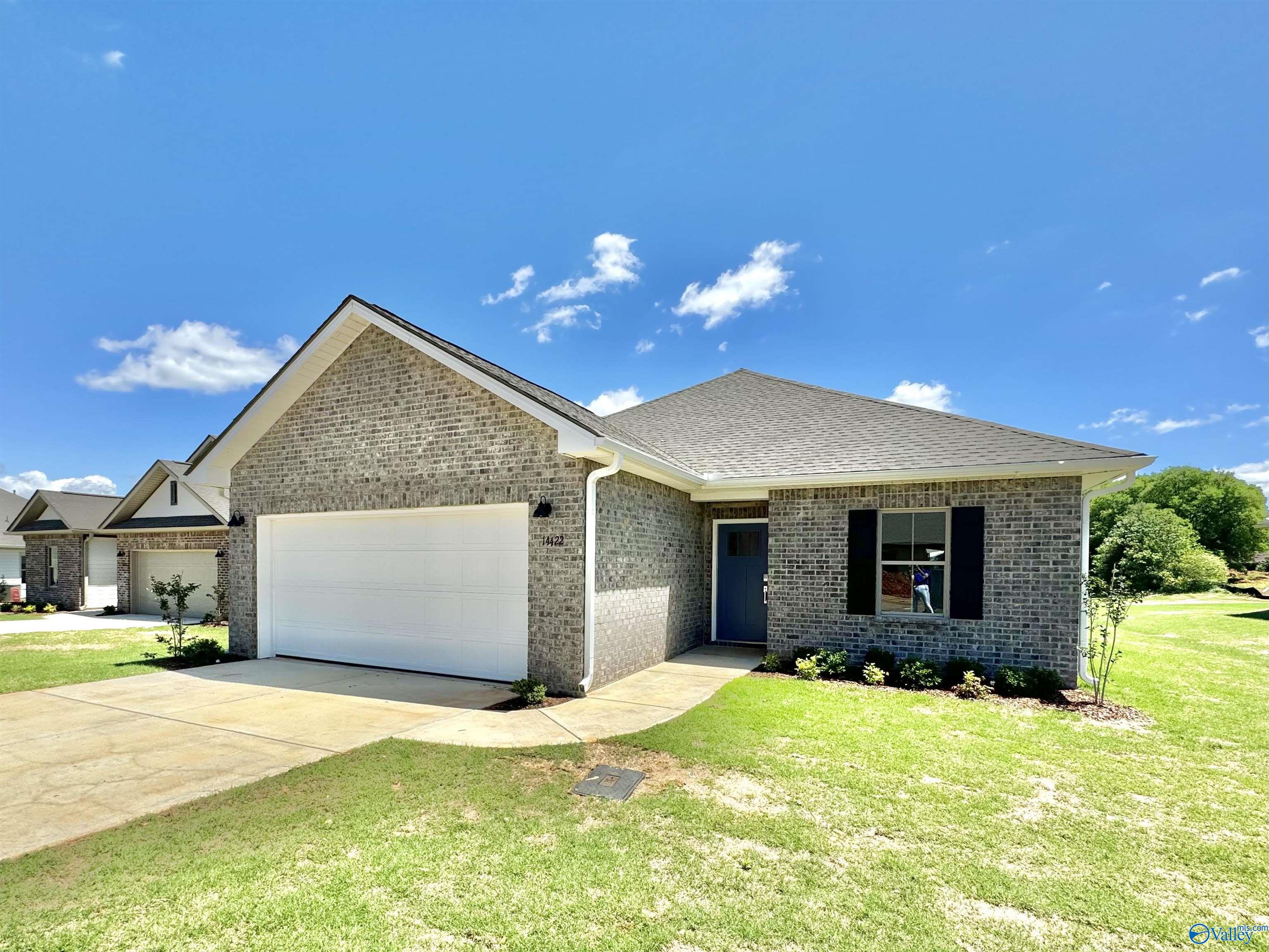 279 Shangrila Way, Meridianville, Alabama image 1
