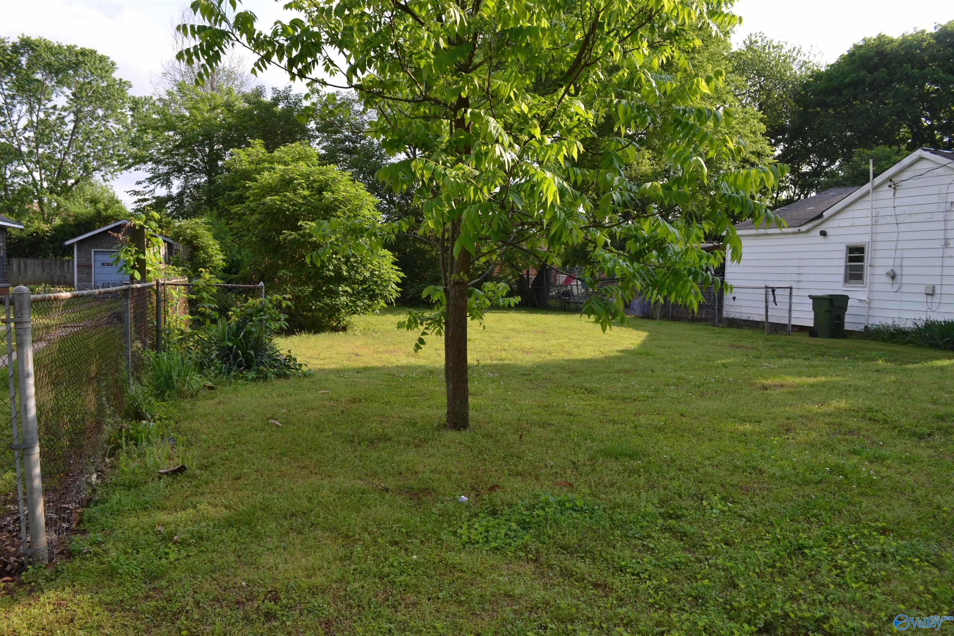 3709 8th Avenue, Huntsville, Alabama image 2