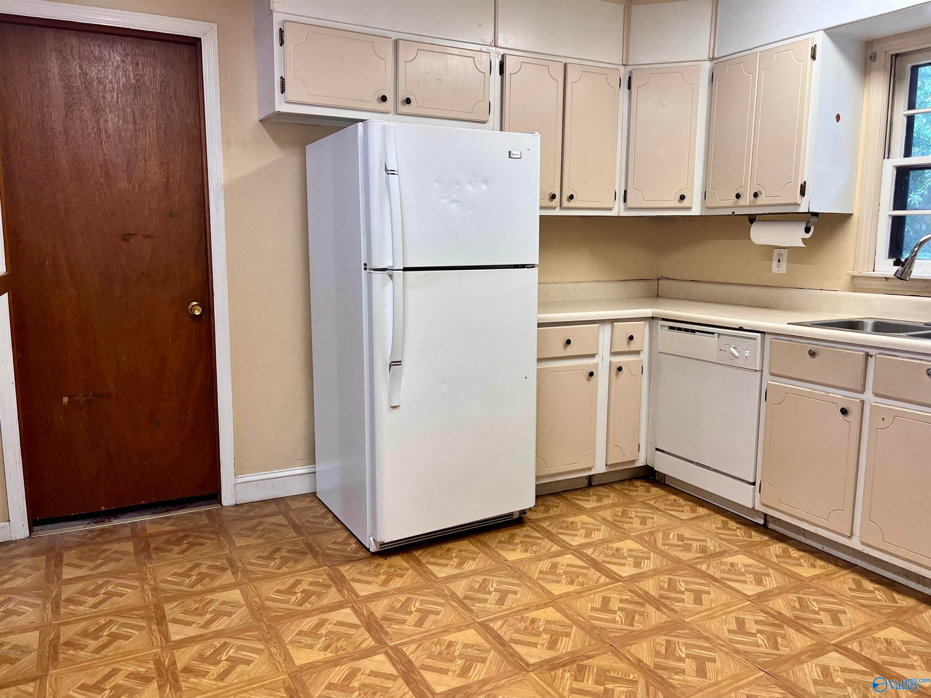 3102 Pulaski Pike