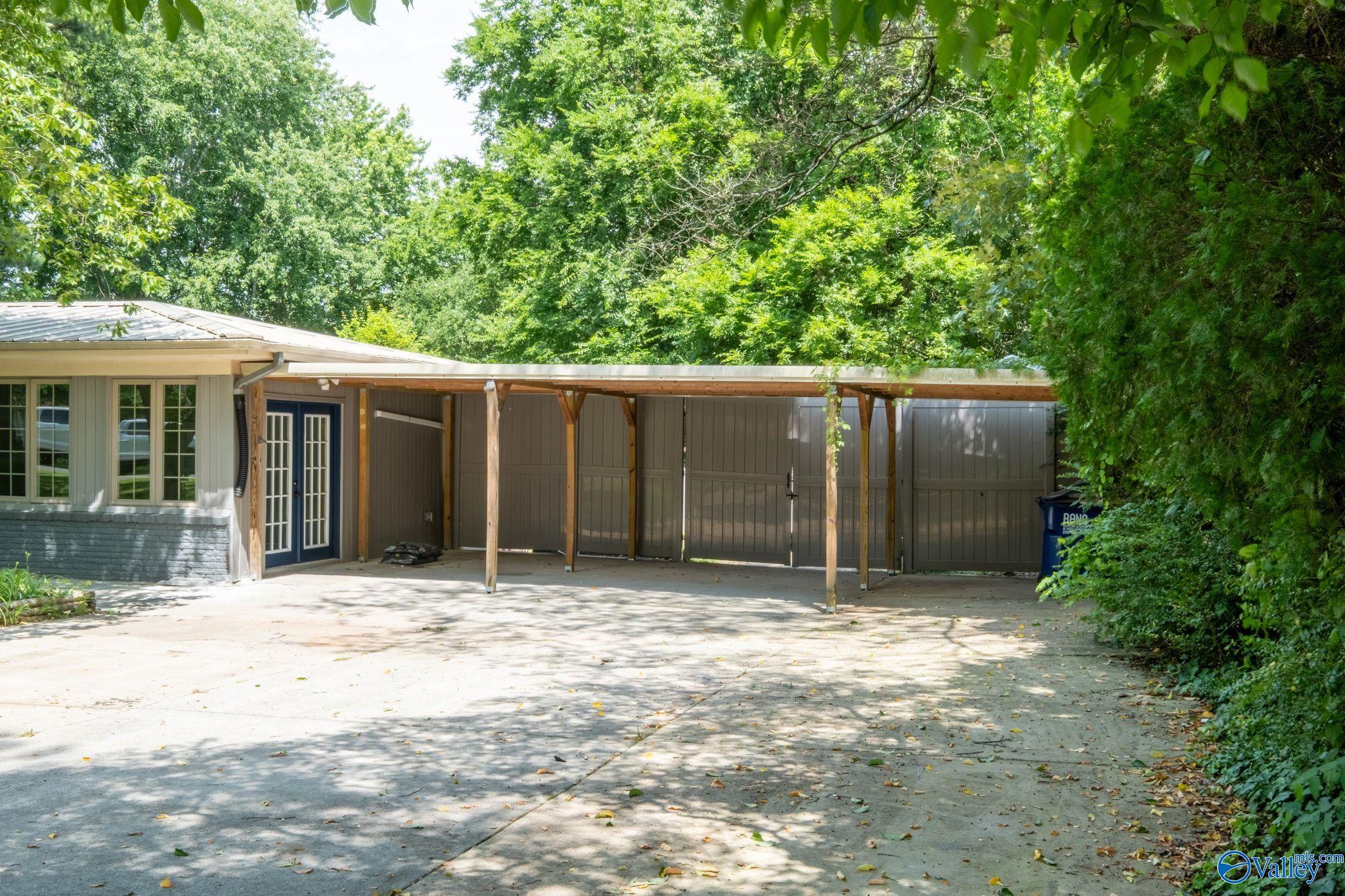 606 Ambrose Drive, Madison, Alabama image 3