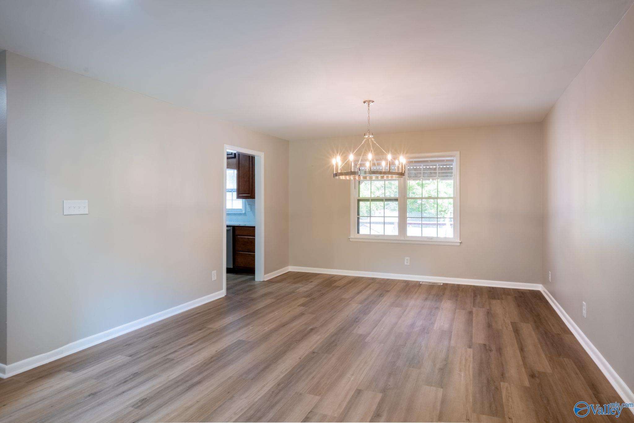 606 Ambrose Drive, Madison, Alabama image 9