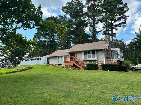 1311 WHISPERING HILLS CIR NW, HARTSELLE, AL 35640 - Image bdd51d45a2eb439583b837ba0b5bba02/1469715723