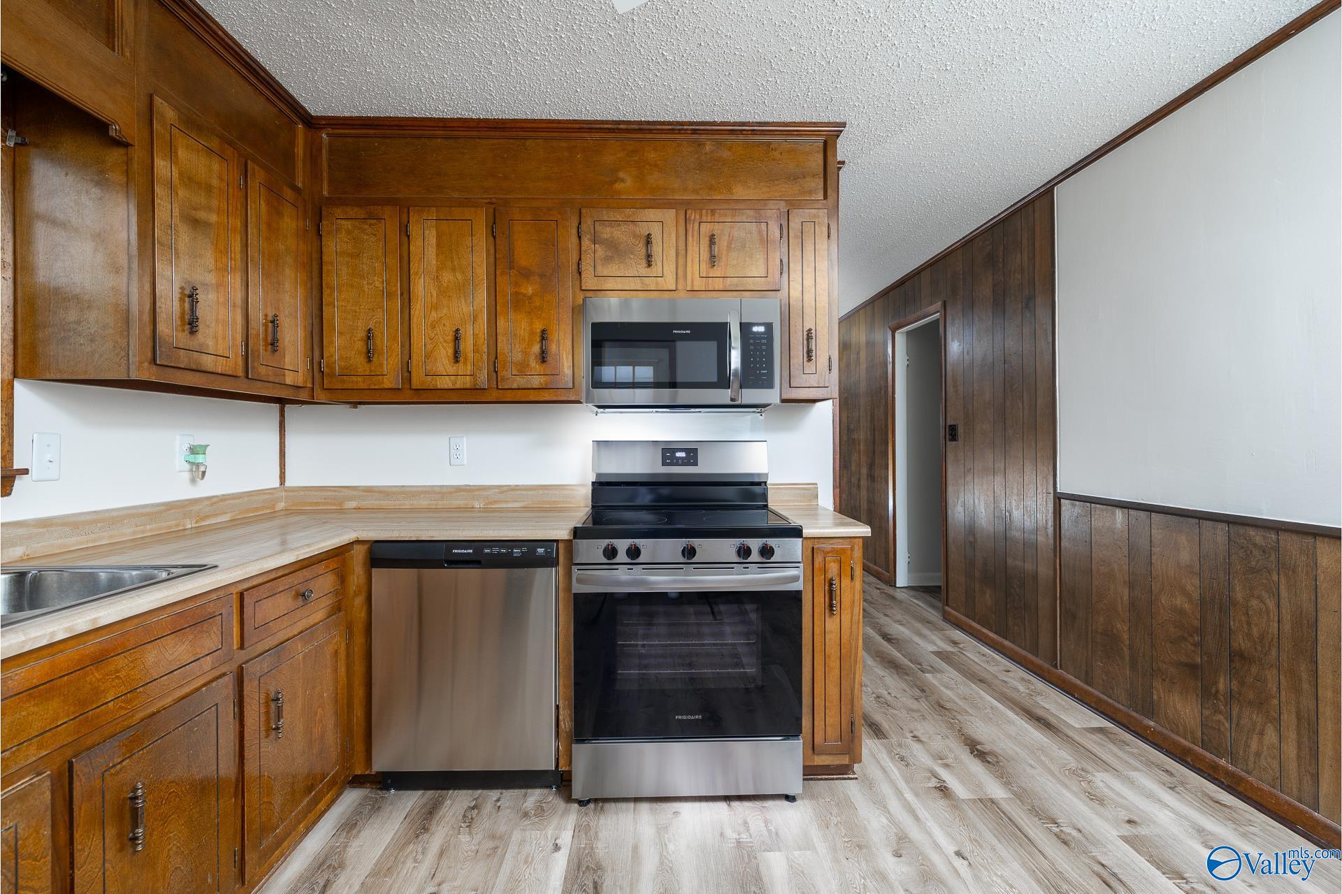 6101 Fairfield Drive, Huntsville, Alabama image 7