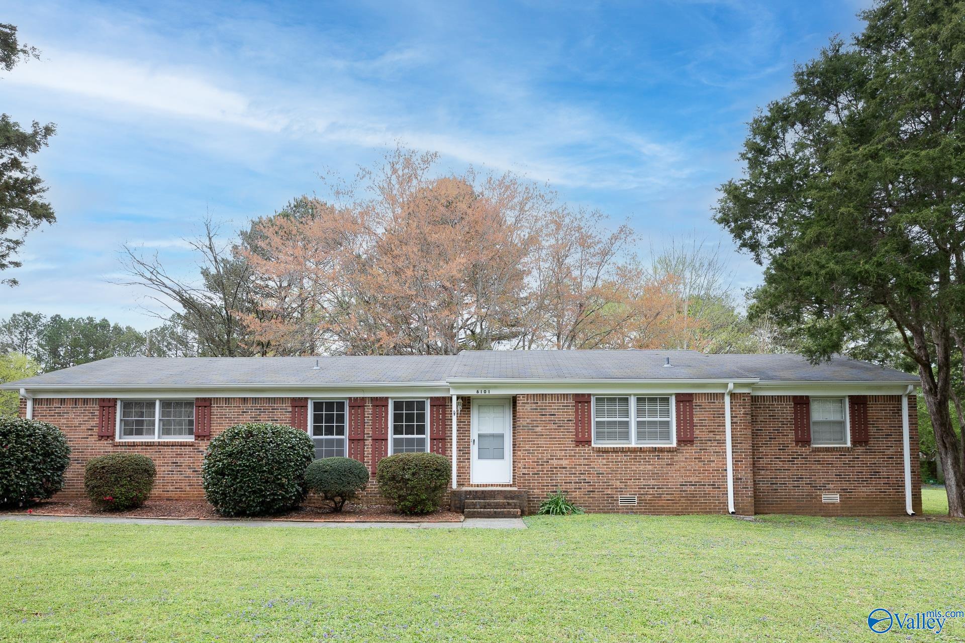 6101 Fairfield Drive, Huntsville, Alabama image 2