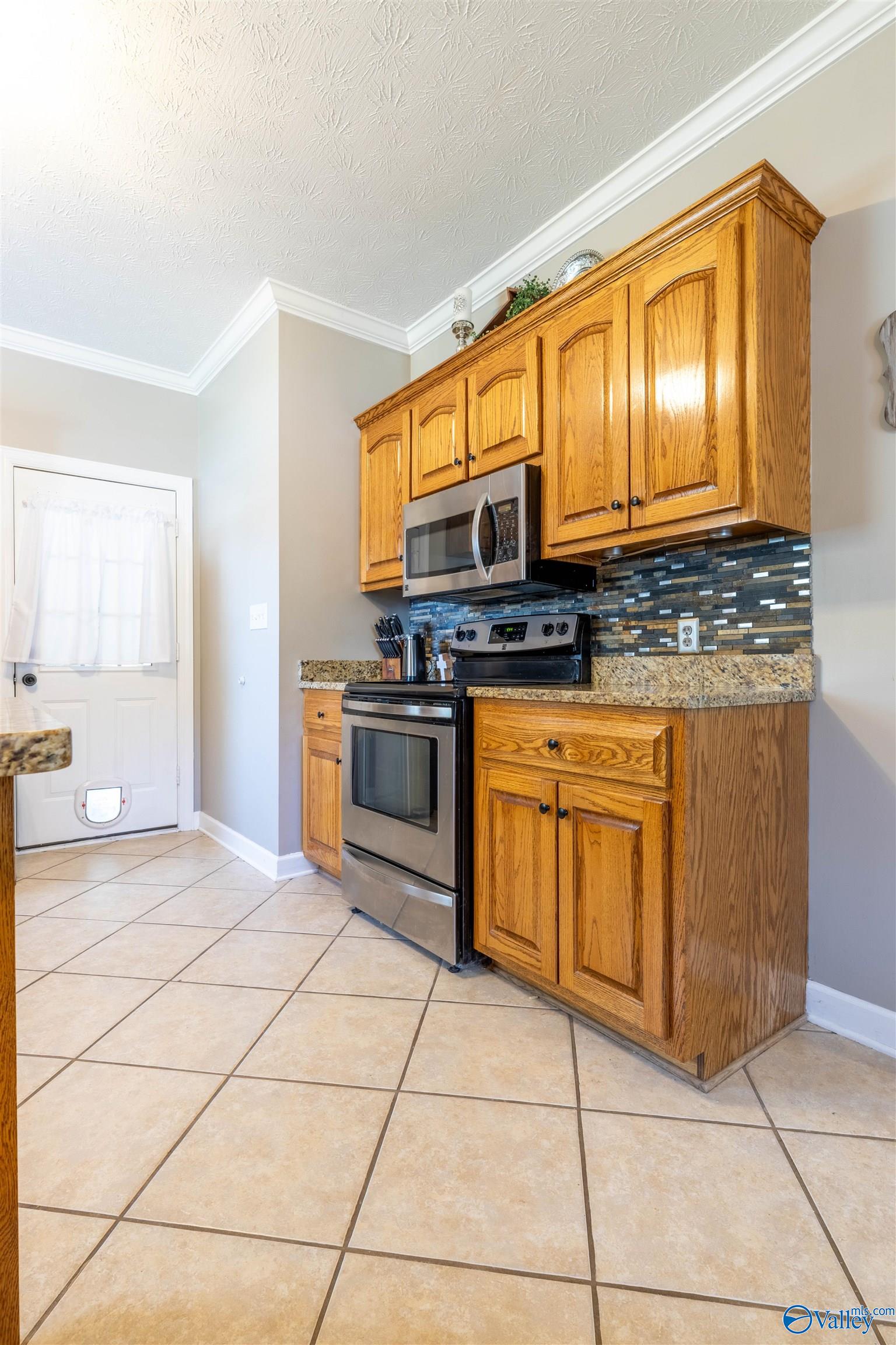 114 Cove Creek Road, Rainbow City, Alabama image 11