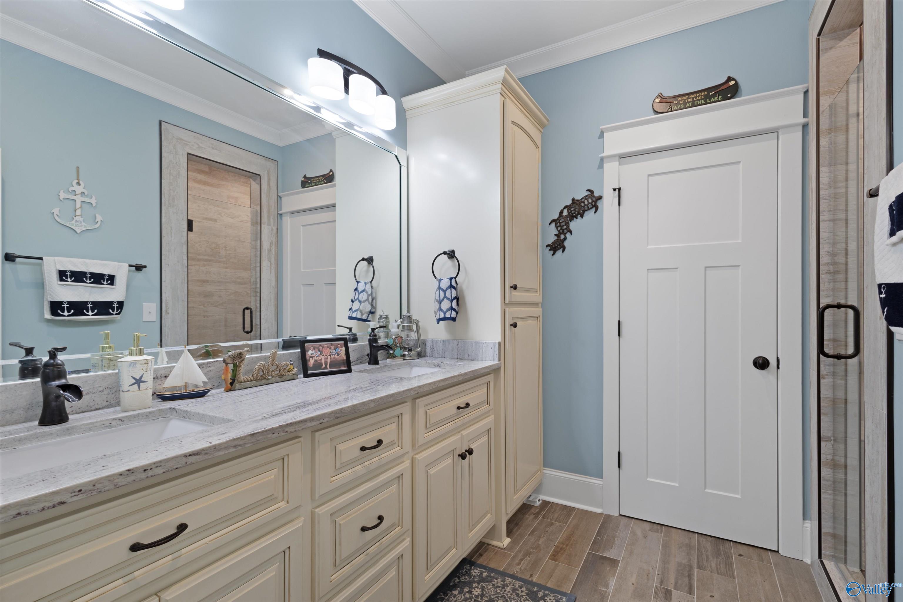 5345 Bay Village Drive, Athens, Alabama image 11