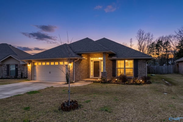 125 BINGHAM WAY, NEW MARKET, AL 35761 - Image be187a934a2c9b3bd795dd1bb6ab265f/2741827618