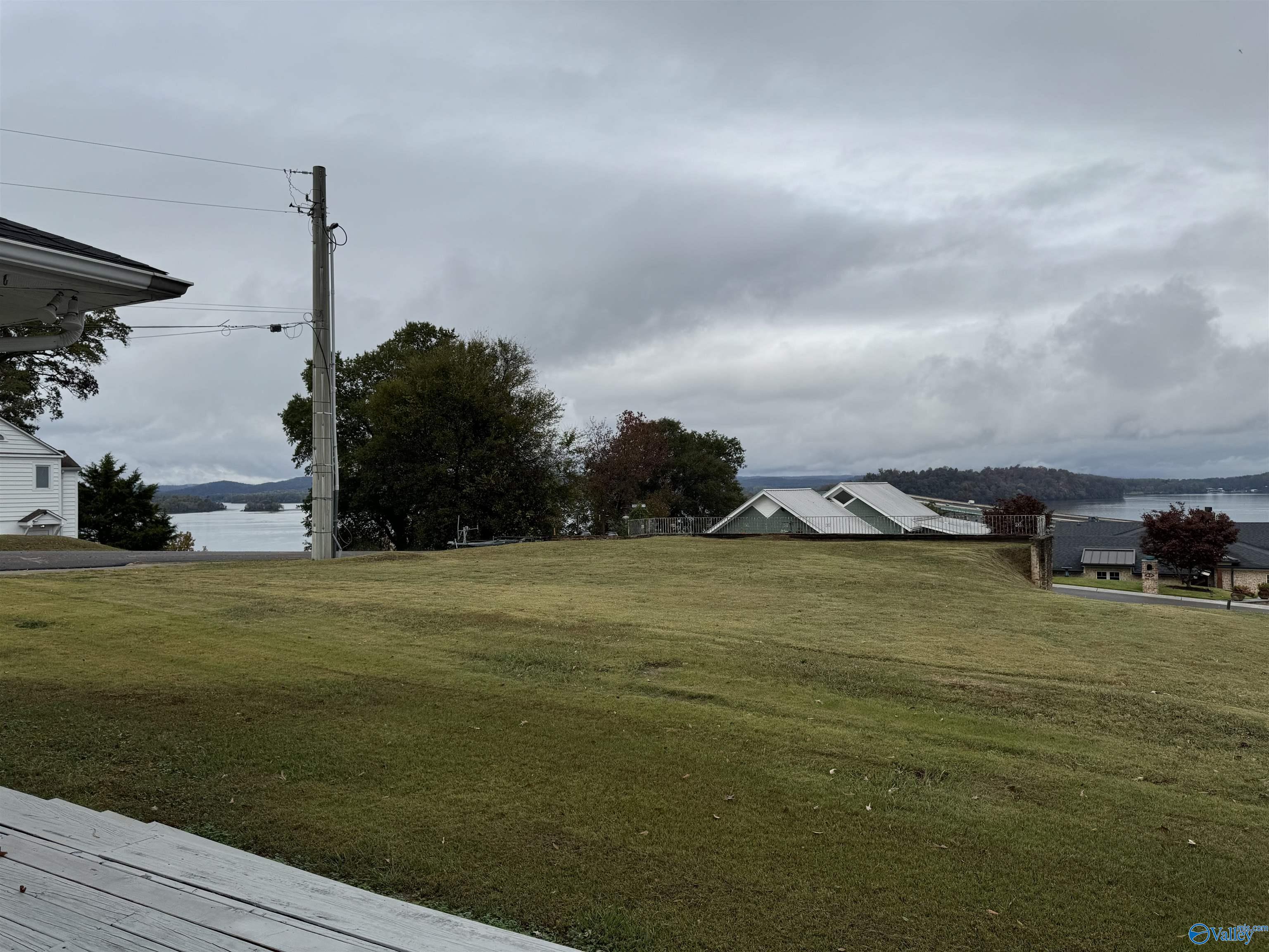 241 Hill Avenue, Guntersville, Alabama image 7