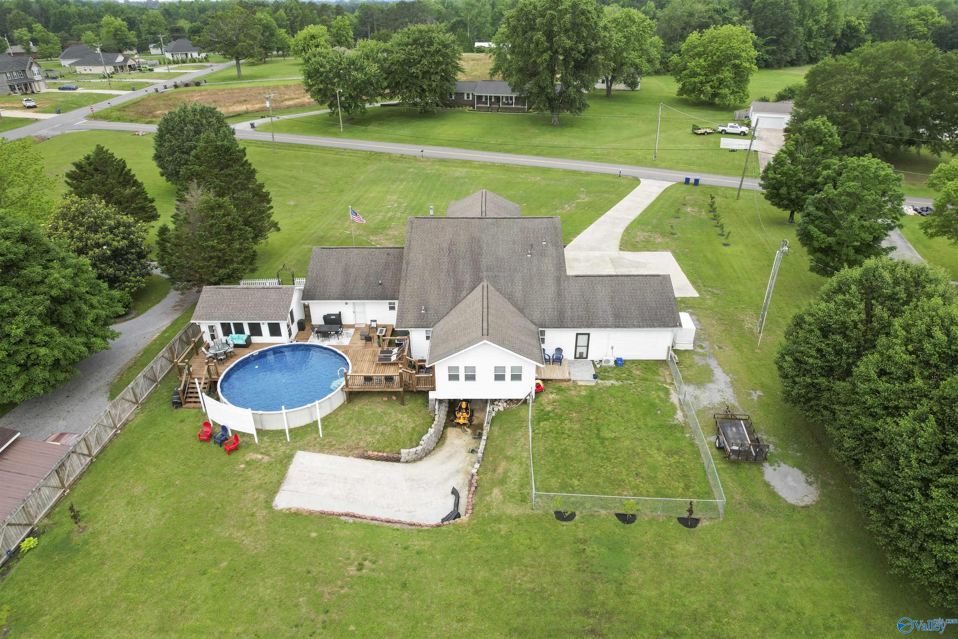855 Haynes Road, Arab, Alabama image 8