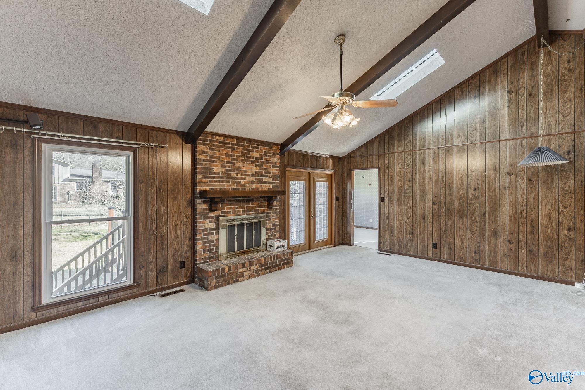 9413 Lynns Terrace SE